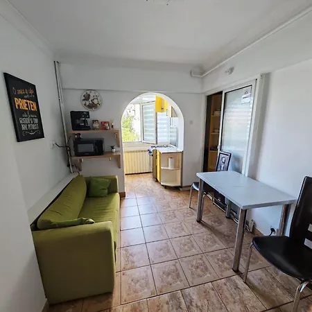 Cozy Place By The Sea